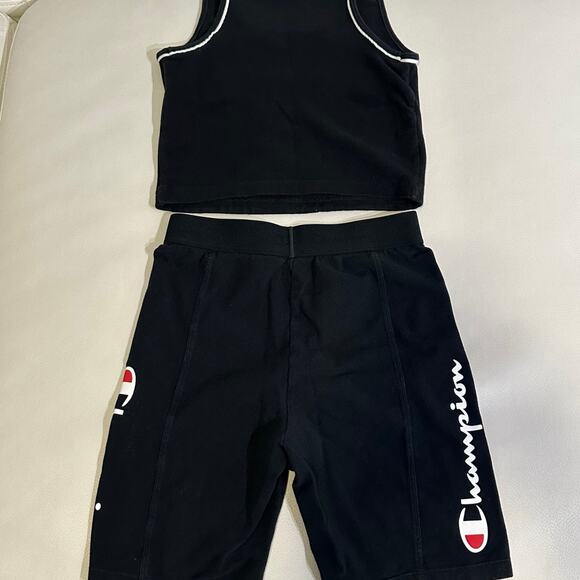 Champion Women’s Biker Shorts and Cropped Tank Top Set - Picture 6 of 7